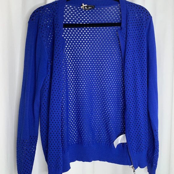 cardigan - Picture 8 of 8